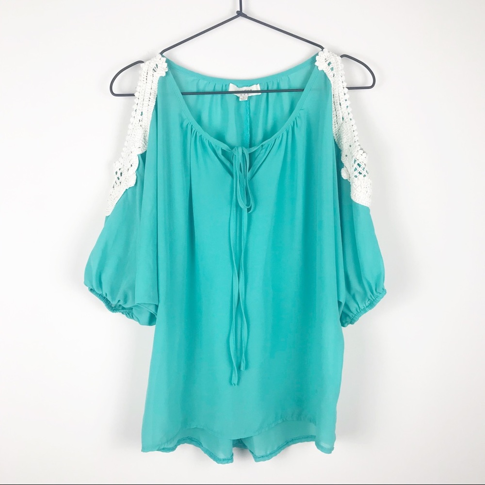 UMGEE Cold Shoulder Crochet Detail Blouse